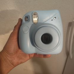 FujiFilm Instax Mini 7 +  Baby Blue Camera 