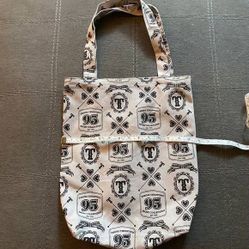 TARINA TARANTINO TOTE BAG 95 - Brand New