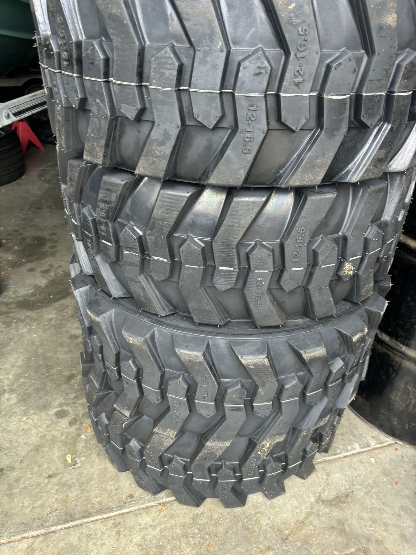 Set Of 4 Duromax 12x16.5 Bobcat Tire $650 