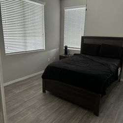 2 Bedroom Sets & 2 Office Sets 