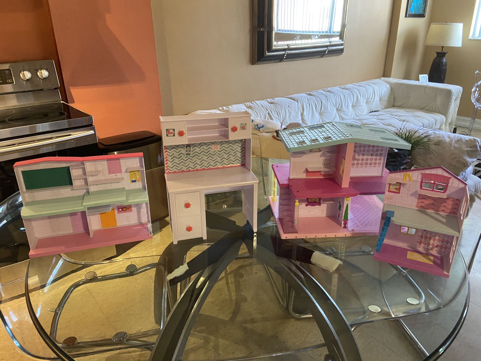 shopkins houses and table for dolls