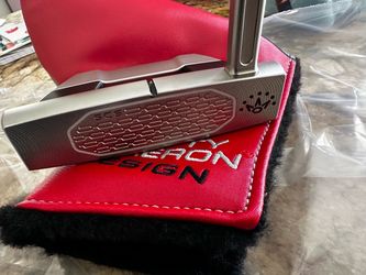 Scotty Cameron studio style fastback 2
