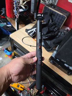 Insta360 power selfie stick