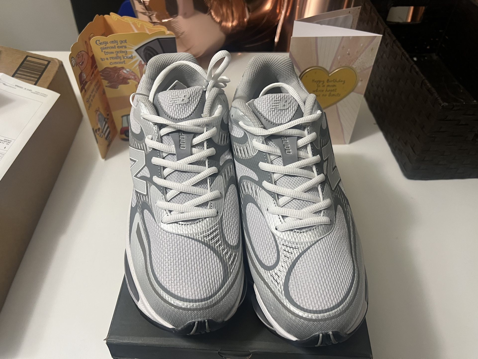 New Balance 2000 Abzorb