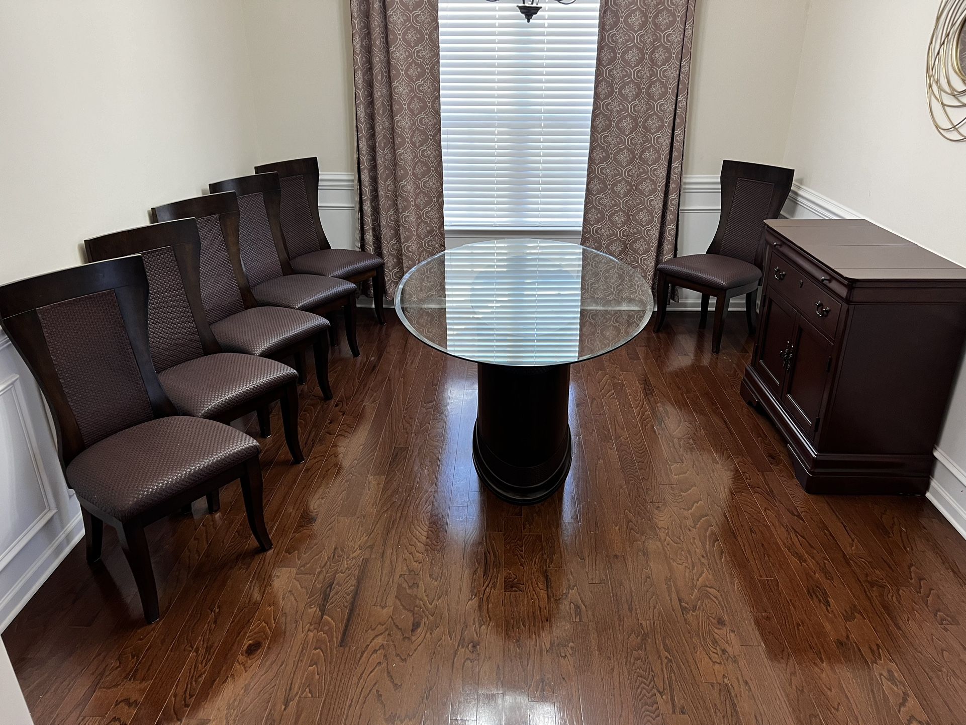 Very Nice Dining Room Set