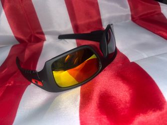 Oakley sunglasses open box