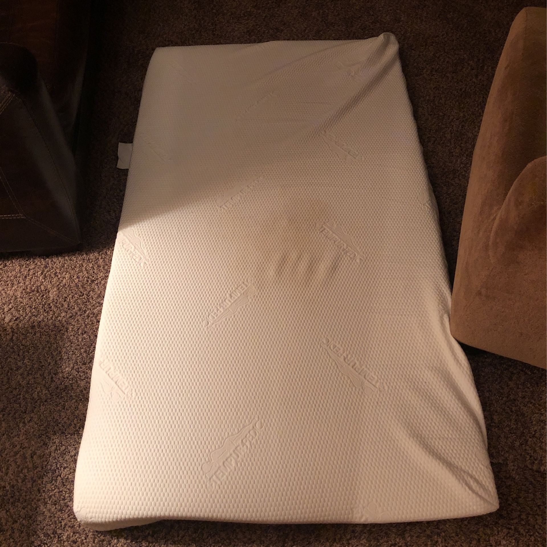 Twin Size Tempur-pedic Matress Topper