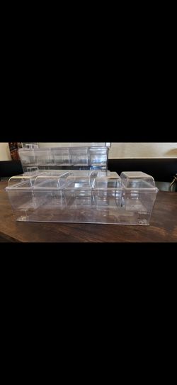 Food containers