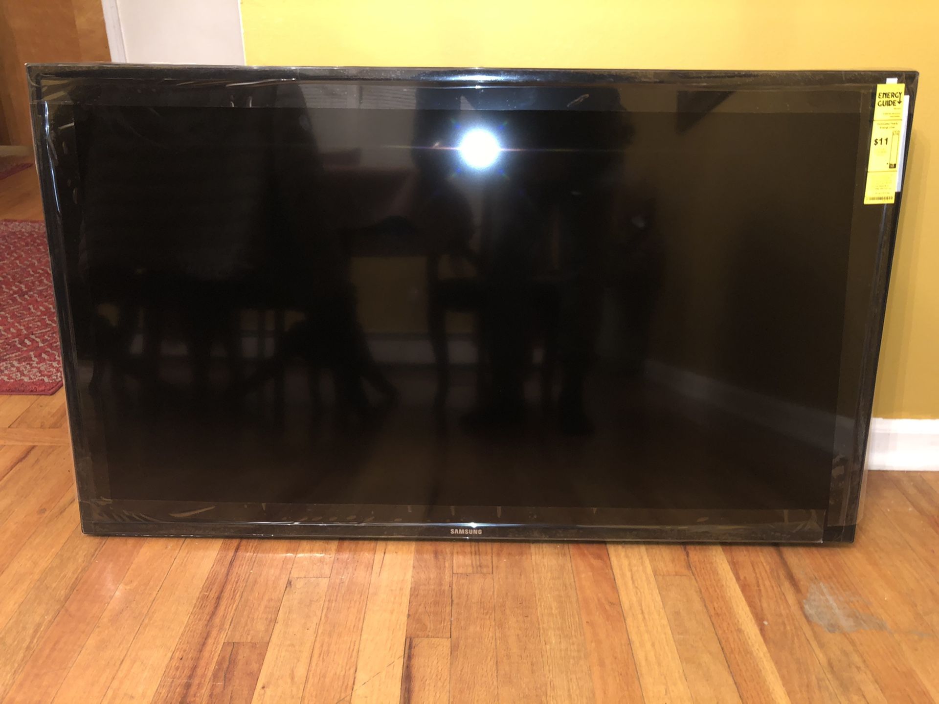 46” -50” inch Samsung TV