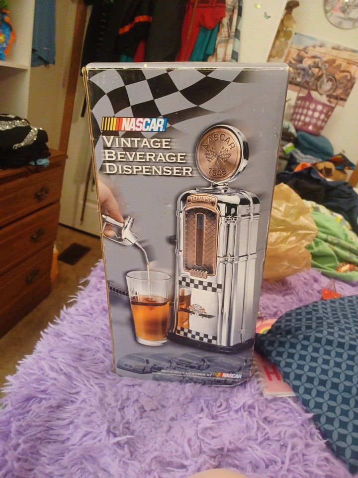 Beverage Dispenser