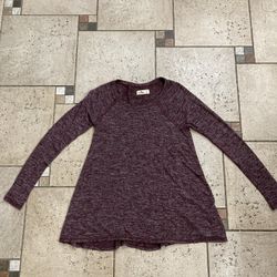 Like new Hollister Women Long Sleeves Top Size S