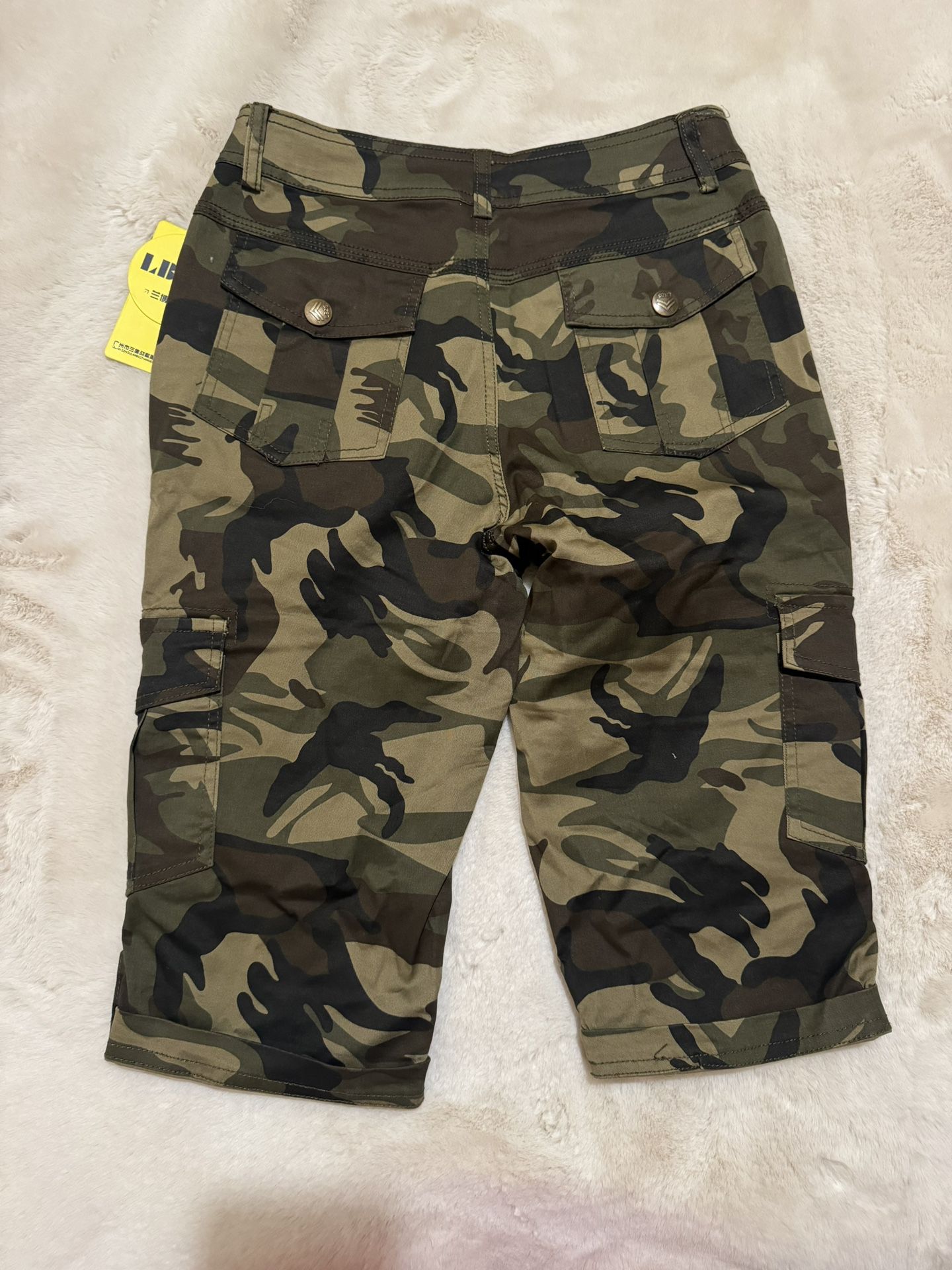 Army Capri Pants