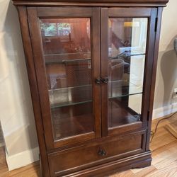 Solid Wood Curio cabinet