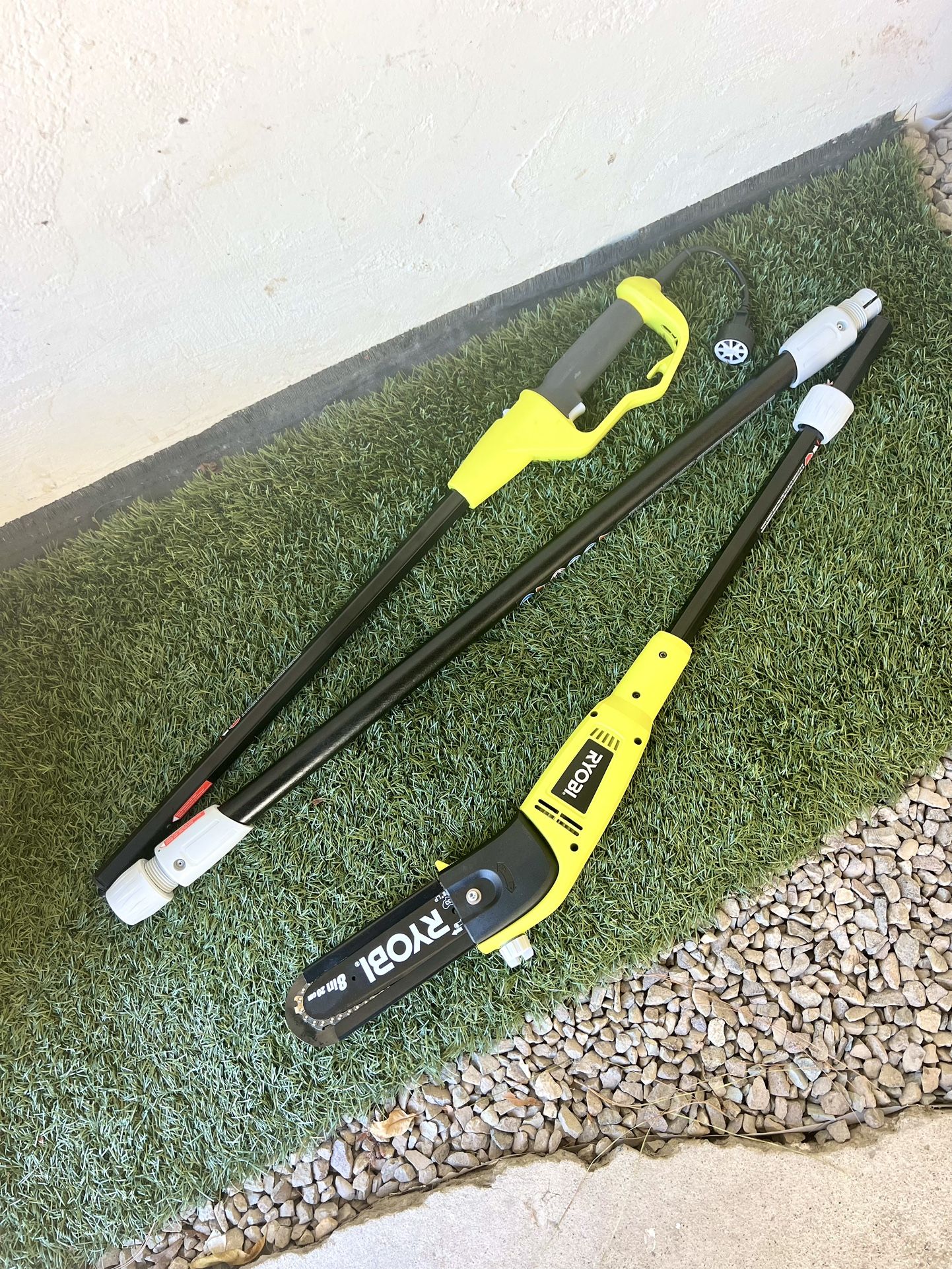 RYOBI 6 Amp Electric Corded 8" Pole Saw RY43161 for Sale in Spring Valley, CA OfferUp