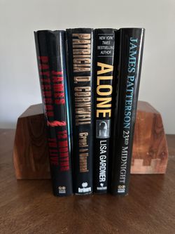 Thriller Genre 6 Book Bundle | James Patterson, Mike Lupica, Patricia Cornwell, Lisa Gardner and More