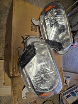 Headlights for toyota tacoma 2013