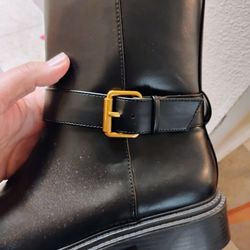 Women's Boots New Size 11 