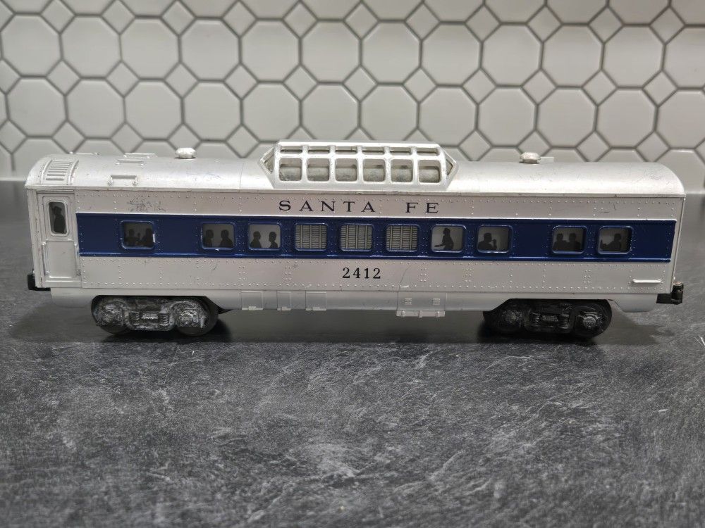 Vintage Lionel Santa Fe #2412 Vista Dome Train