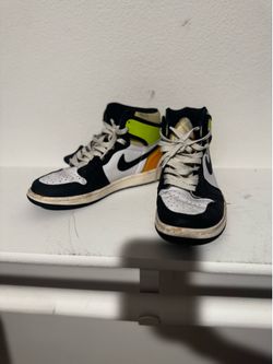 Air Jordan 1 Mid “Volt Gold” | Size 6.5Y / Women’s 8