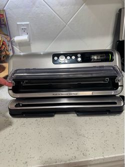 FoodSaver Automatic Vacuum Sealer – Excellent Condition
