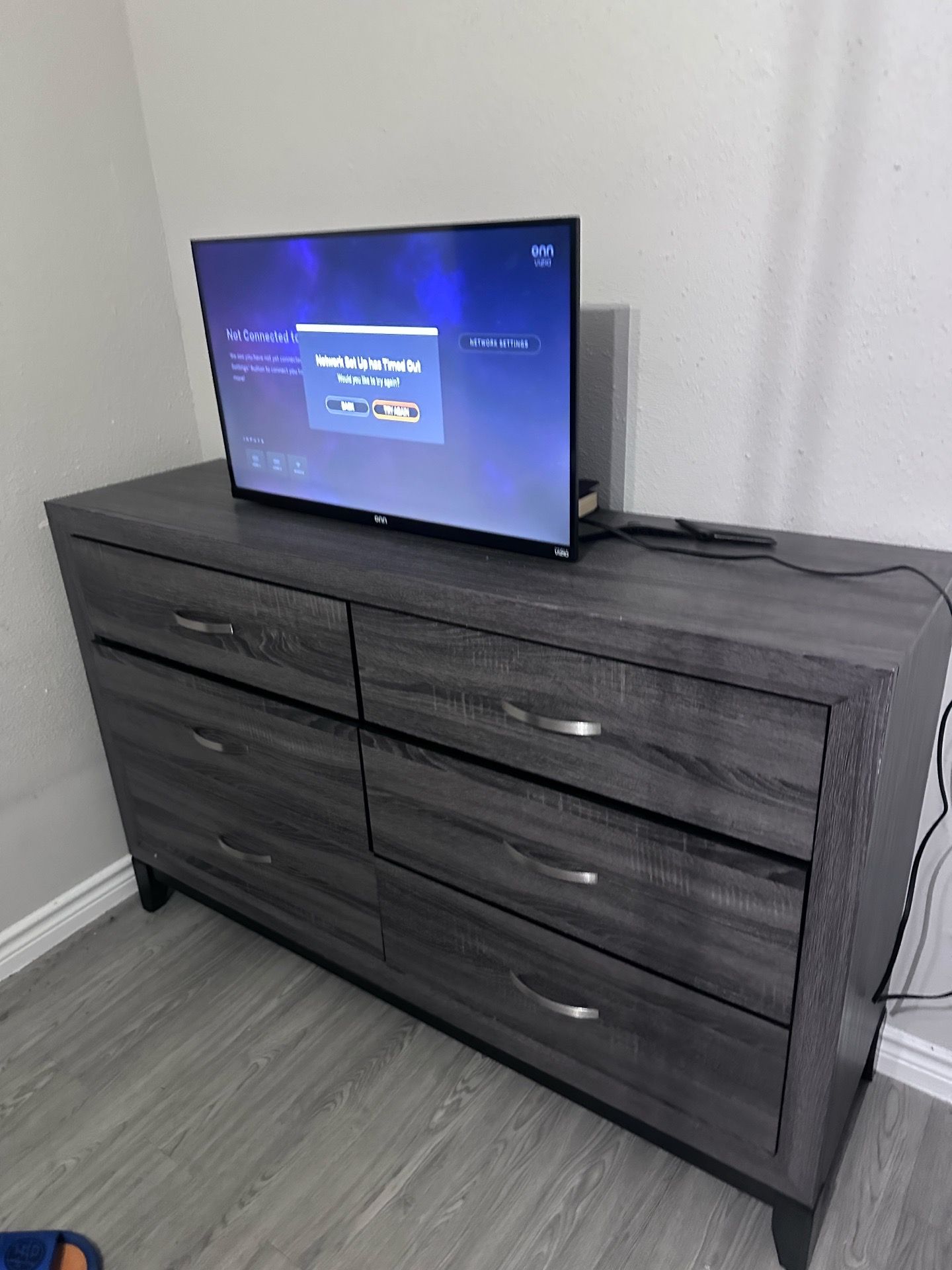 MODERN BED ROOM TV STAND