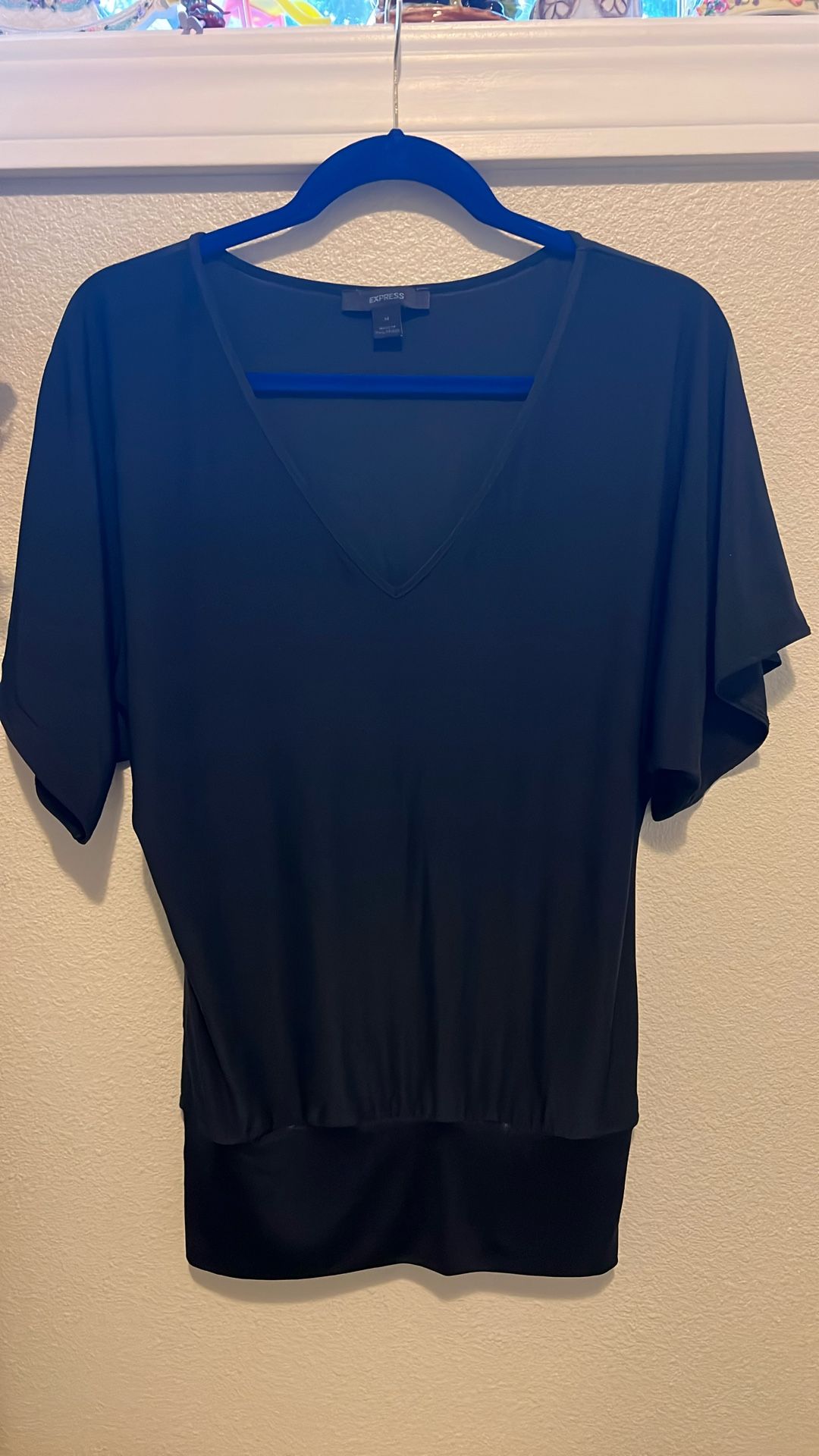 EXPRESS Black Short Sleeve Pullover
