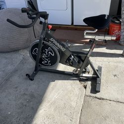 Black  Steel Exercise Bike Cycling Bike with Comfortable Seat Cushion