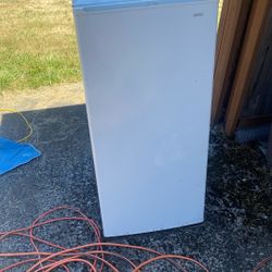 Kenmore Upright Freezer 