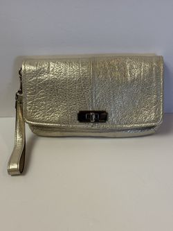 Coach Chelsea Metallic Leather Clutch Handbag Bag Silver/Gold