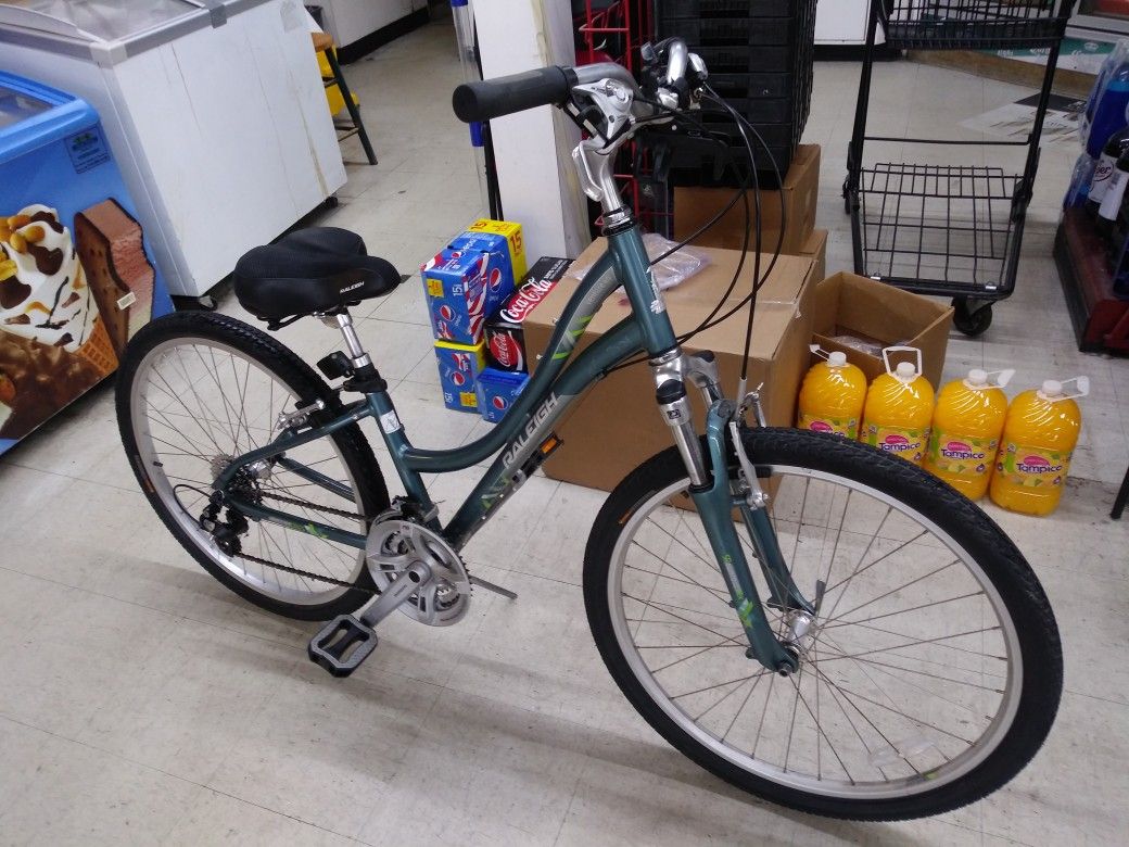 Bicycle Raleigh Venture 4.0