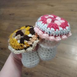 Adorable Scrap Crochet Mushrooms 