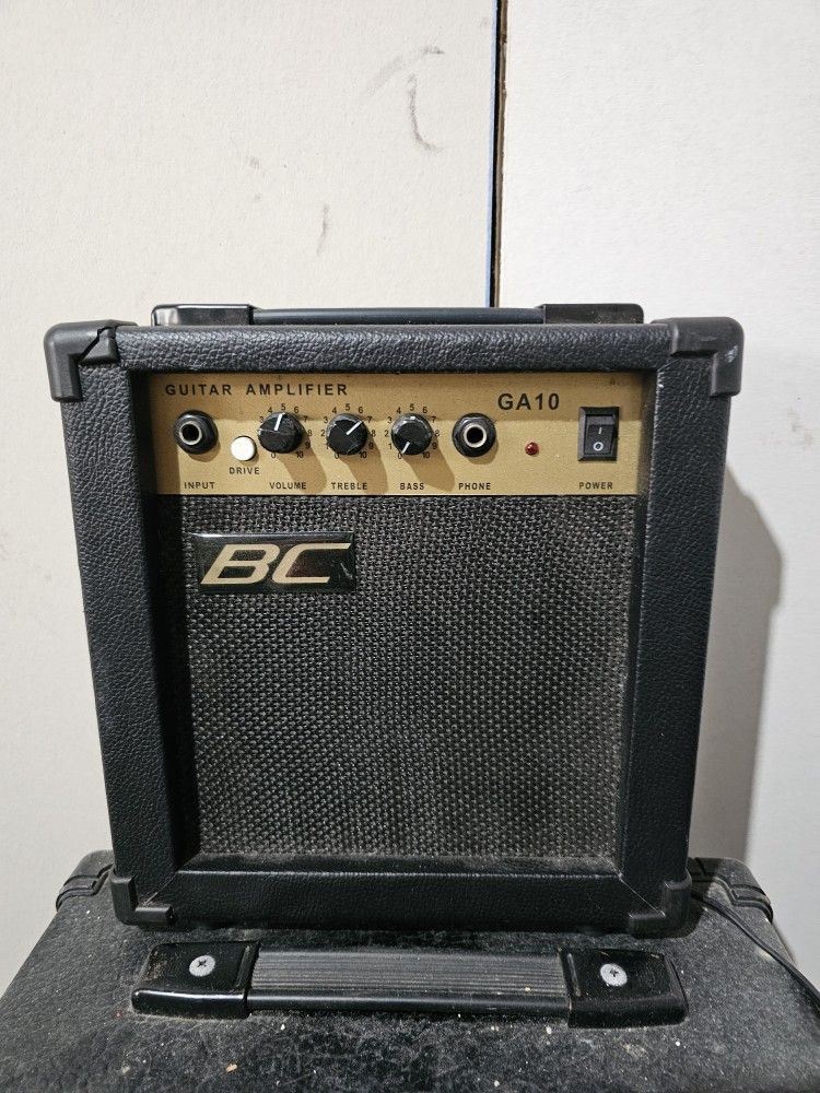 Electric Guiter Amplifier