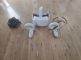 Oculus 2 VR Headset with Controllers and Link Cable