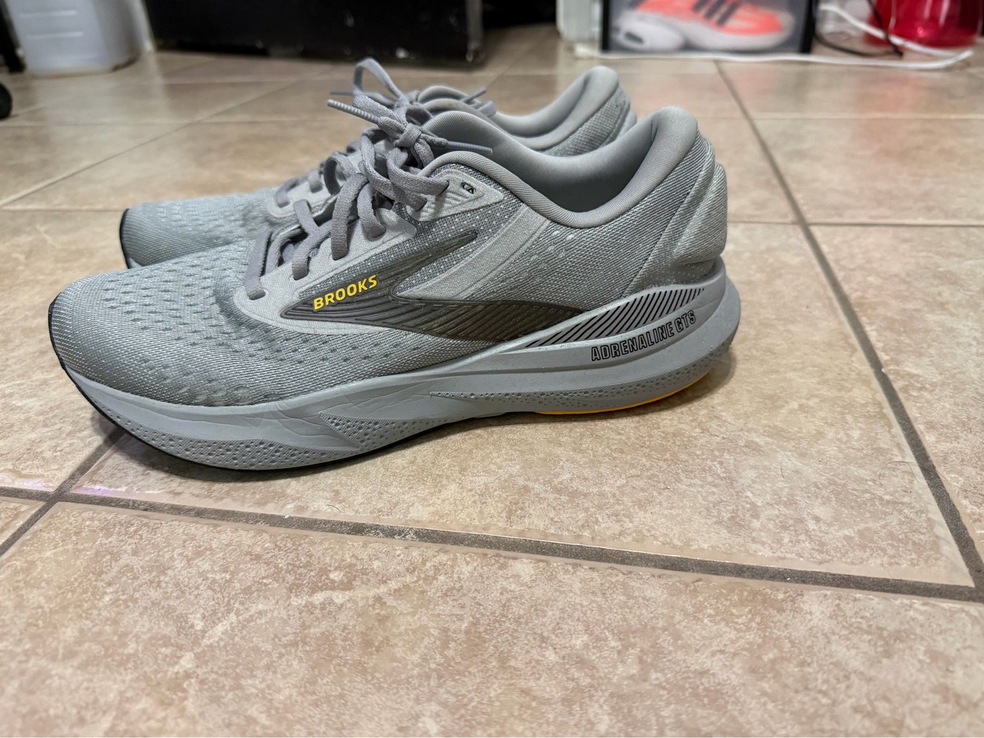 Brooks adrenaline gts