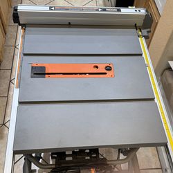 R4514 Table Saw 10 in.