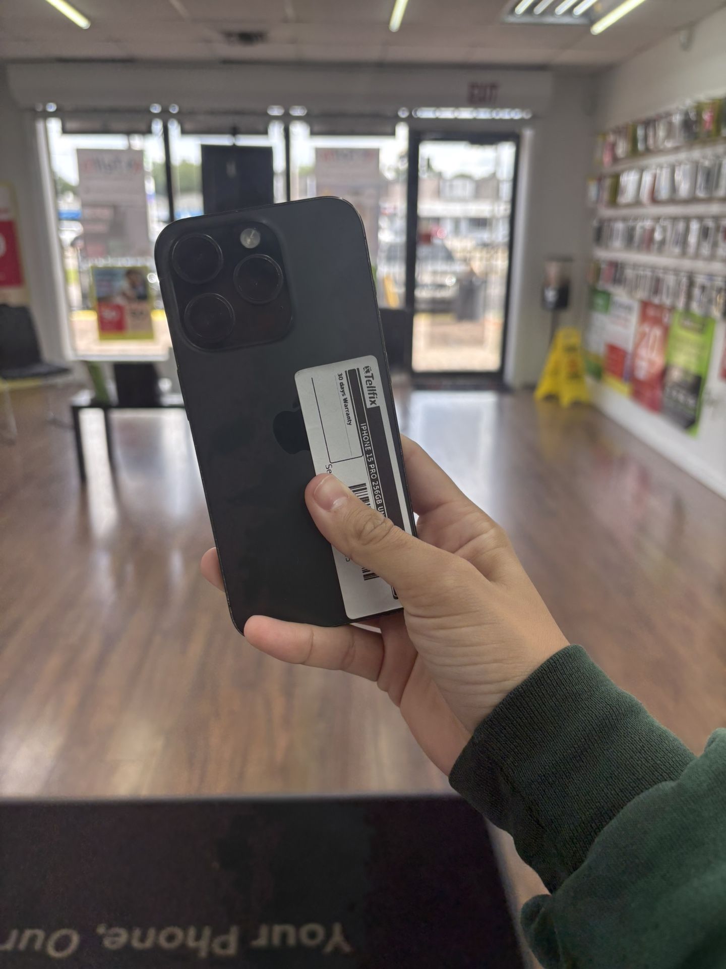 iPhone 15 Pro Unlocked 256gb $99 Down