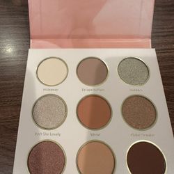 Eyeshadow Palette Rose Code 9 Colors New in sealed box