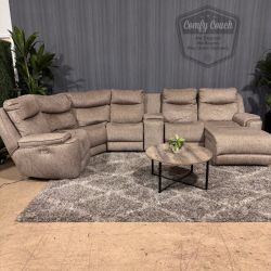 🛋️Tan Ushaped Reclining Sectional Sofa w/Chaise (Delivery Available!! )