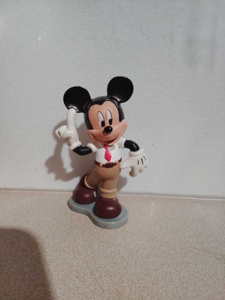 © Walt Disney's Mickey Mouse Figurine