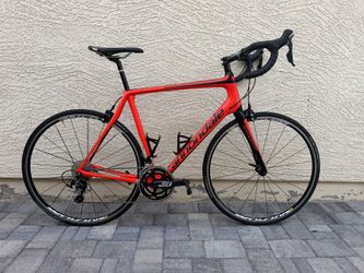 Cannondale Synapse Carbon 105 11s - Immaculate condition - fully tuned and Clean