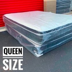 NEW Mattress Queen Size Pillowtop With Box Spring // Offer  🚚