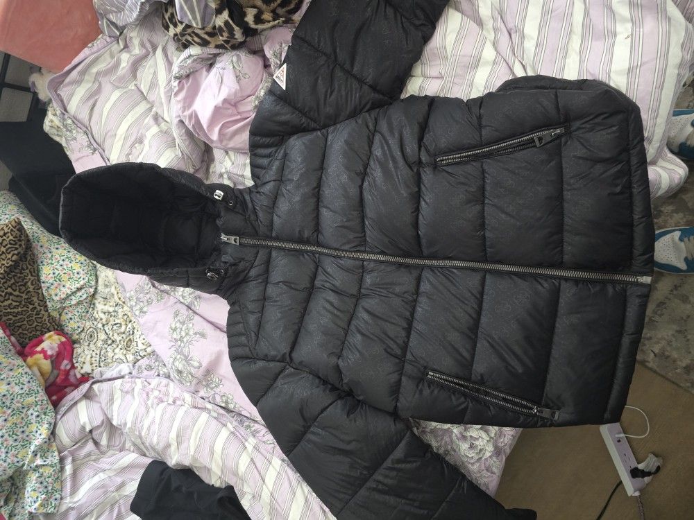 Females Guess Coat