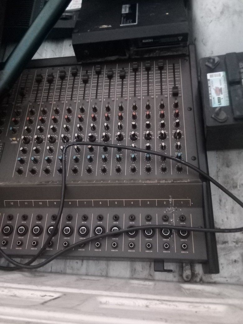 Dj Equipment