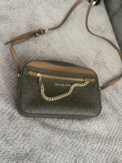 New Michael Kors Handbag $85!!