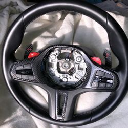 BMW CARBON FIBER STEERING WHEEL OEM IMMACULATE M3 M4 2024 