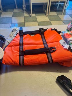 Dog life jacket