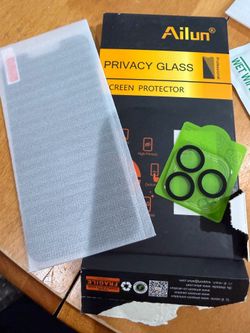 iPhone 13 Pro screen protector w lens protector