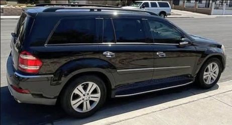 Reward 500$