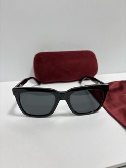 Gucci Square Frame Sunglasses Black