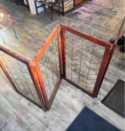 Wood & Metal Folding Pet Gate